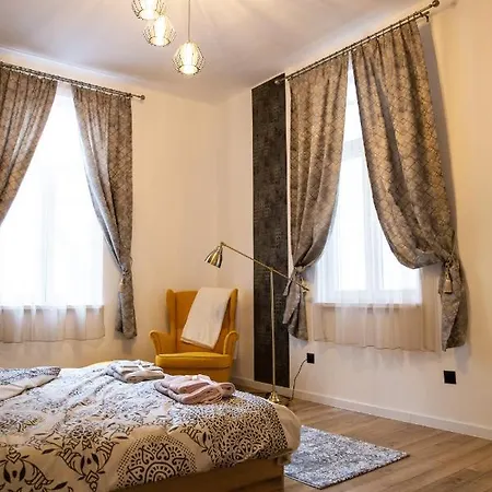 アパート Serdika 1 *