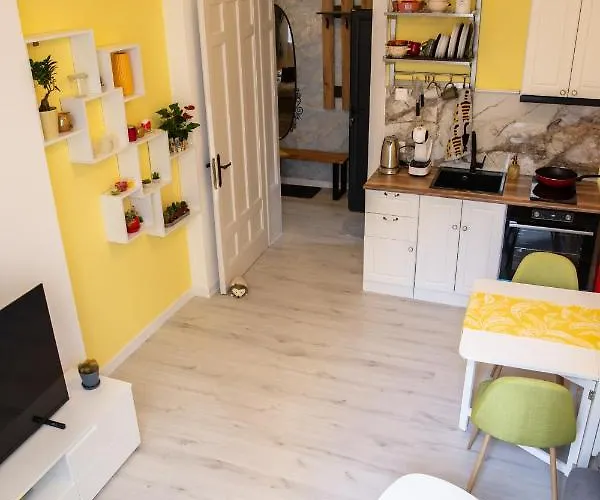 Apartmán Serdika 1 *